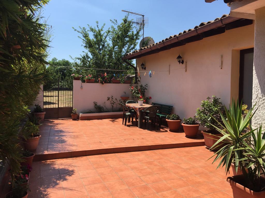 Villa The Bamboo House Santa Venerina Exterior foto